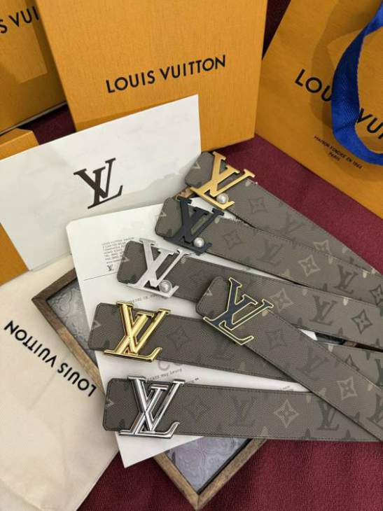 Picture of Louis Vuitton Belts _SKUfw233311590fw